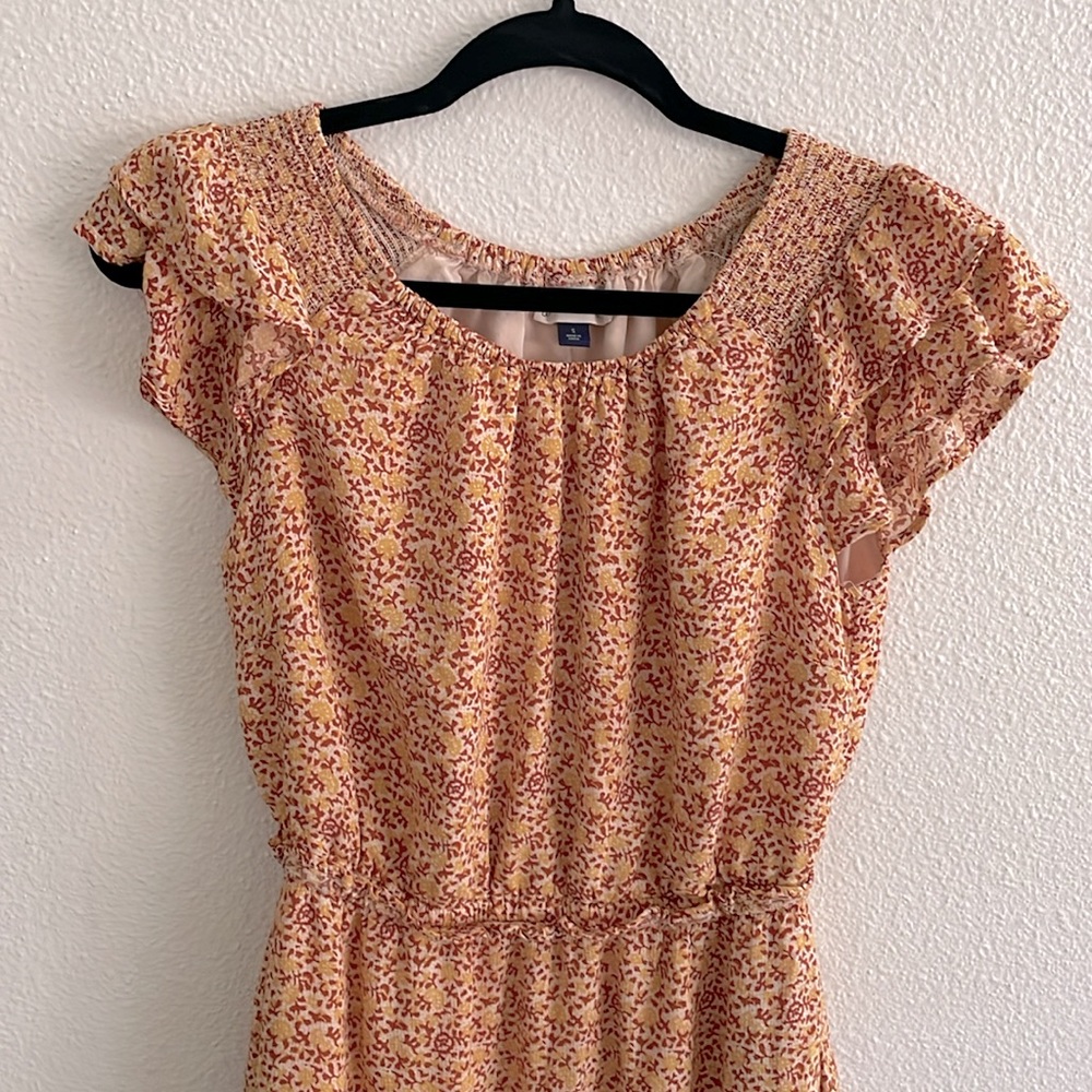 Universal Threads dress - Picture 2 of 3